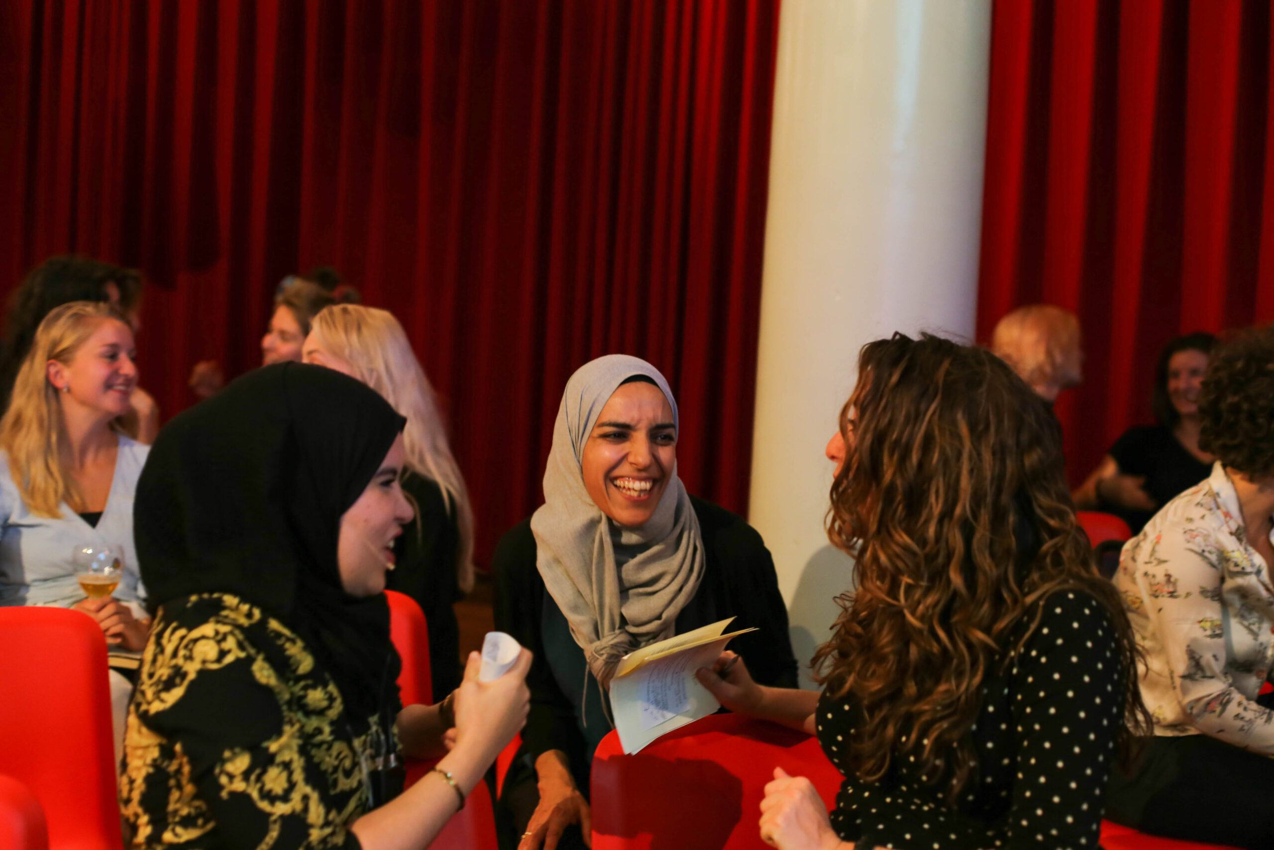 Rode Hoed | Podium voor Denkwerk in Uitvoering